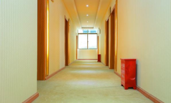 Deqin Meili Yingyue View Hotel (Feilai Temple Meili Snow Mountain Branch)