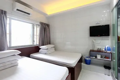 Blue Sky Hotel