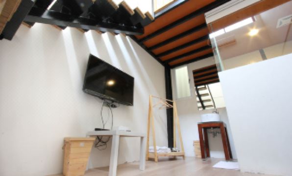 Wind House - Housity