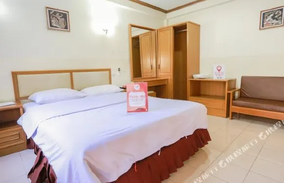 披集喜悦250號奈達酒店