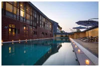 Suxin Hotel - Rooftop Pools