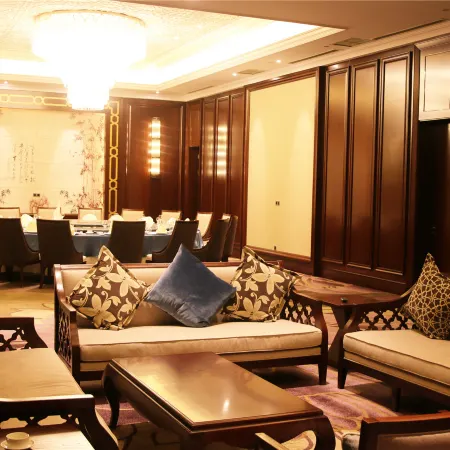 Huaqi Earl Hotel