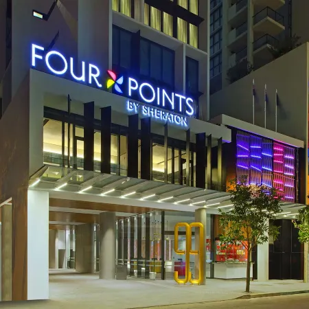 Four Points by Sheraton Brisbane Отели рядом с достопримечательностью «Комплекс исполнительских искусств Квинсленда»