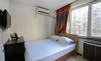 Shenyang Hanzhiyue Business Hotel
