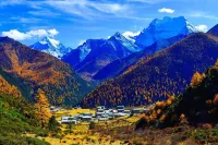 Hotel Blanche Yading Hotels near Chonggu Sward