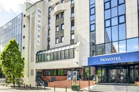 Novotel Paris Suresnes Longchamp Отели в г. Сюрен