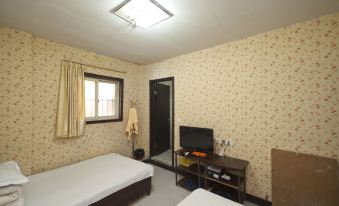 Xinxiang Pingyuan Express Hotel