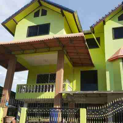 Your Home Ayutthaya Hotel Exterior