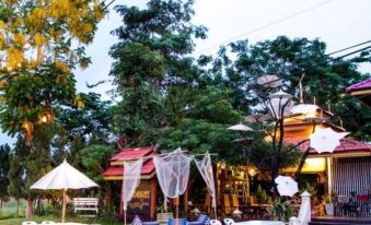 Baan Puang Petch Chiang Mai