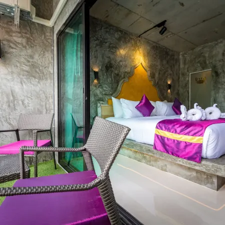 Maneetel Krabi Beachfront