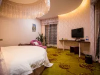 บิสซิเนส โฮเต็ลอันเหมินฟีนิกซ์ยี่ปิน โรงแรมในฉีเหมิน