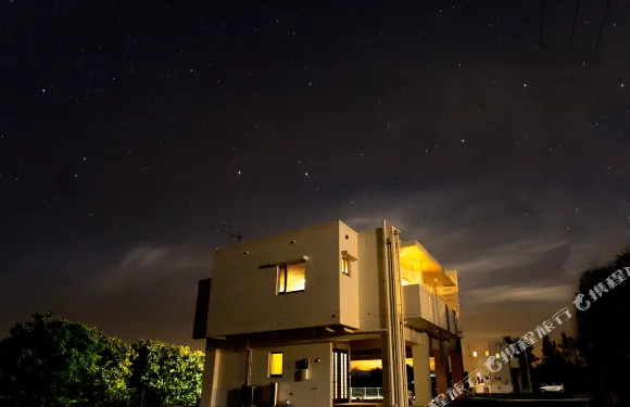 雅加吉套房別墅酒店