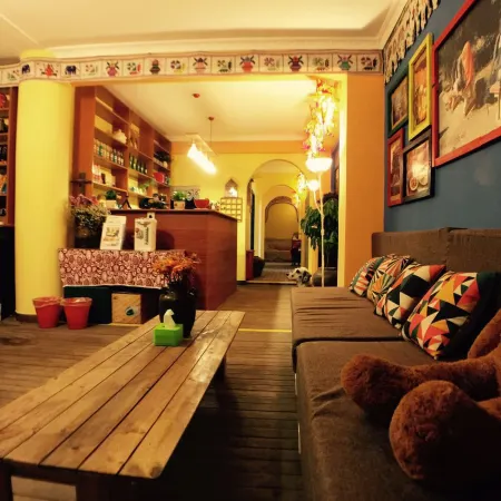 Seven Meet Youth Hostel