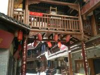 康定天路情缘商务宾馆 - 酒店附近