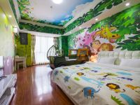 广州竹蜻蜓服务公寓 - 吉普丛林穿梭双床间