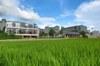 興義隱廬仙墅客棧（萬峰林店） - 旅館