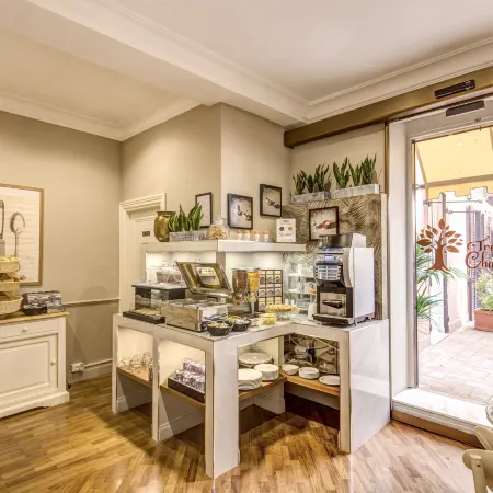 Charme Spagna Boutique Hotel