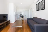 City Edge Dandenong Apartment Hotel Hotels in Dandenong