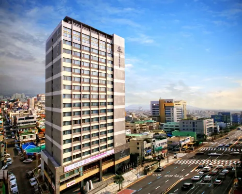 Hotel Shalom Jeju Hotels near Sinsan Park