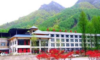 Guangwu Mountain Danfeng Sightseeing Hotel