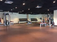 LN Dongfang Hotel - Fitnessstudio