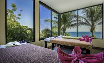 Jamahkiri Dive Resort & Spa