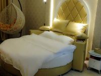 上海艾芭时尚宾馆 - 豪华圆床房