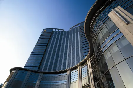 Shangri-La Hotel Hohhot Отели рядом с достопримечательностью «Wulan Fu Memorial Hall»