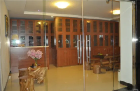 宜良湯池君豪商務公寓