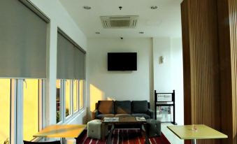 M Hotel