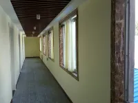 Rujia Huayi Hotel (Linshu New Street store)