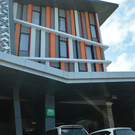 Kamaniiya Petitenget Seminyak