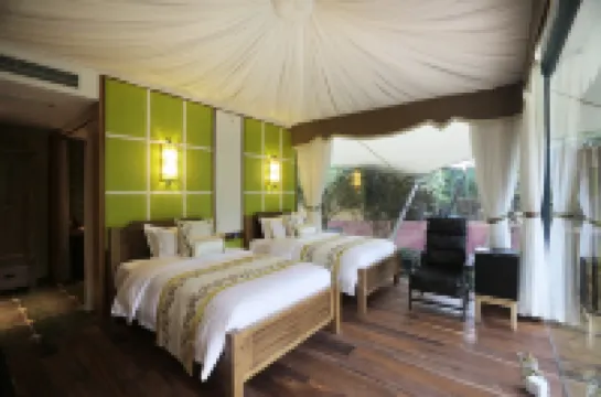 Chengdu Miaoxi Wild Luxury Resort Hotel