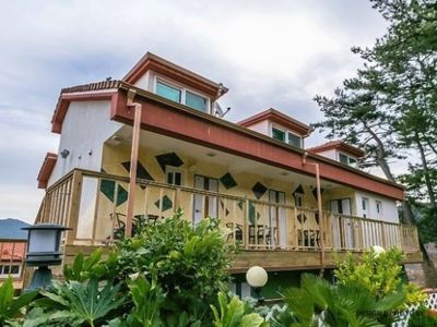 Arasom Pension Tongyeong