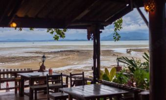 Koh Mook Garden Beach Resort
