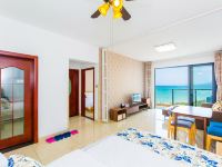 三亚米朵主题海景公寓 - 精致海景开放式二卫双床房