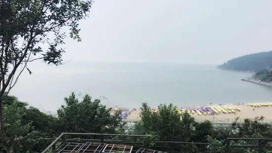 Gangwan Beach Sea-view Hotel