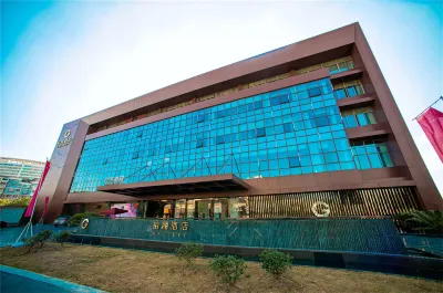 Gallery Hotel