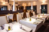 Hennessy Park Hotel - breakfast