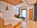 floral-hotelzerunju-light-luxury-guesthouse