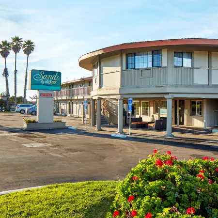 Sands by the Sea Motel