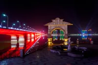 Celebrity XiangYang Hotel - غرفة مطلة على الجبل
