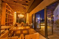 Peanut Studio & Hotel