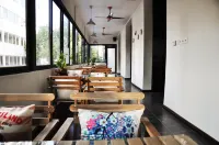 Qingcheng Ya Residence Inn (Guilin Xiangshan Park Two Rivers and Four Lakes) - Bar