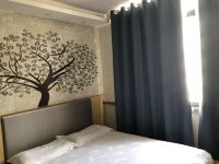 汉城明珠快捷酒店(襄阳万达广场店) - 温馨大床房