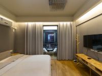 株洲城市青年酒店公寓 - 高级大床房