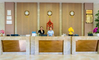 Yijia Business Hotel (Xincheng)
