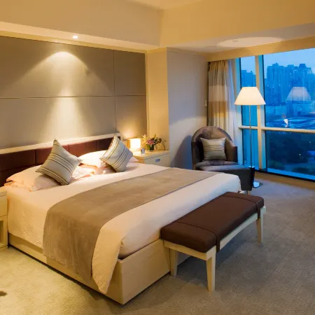 Hengshan Garden Hotel Отели рядом с достопримечательностью «Сюйхуэй»