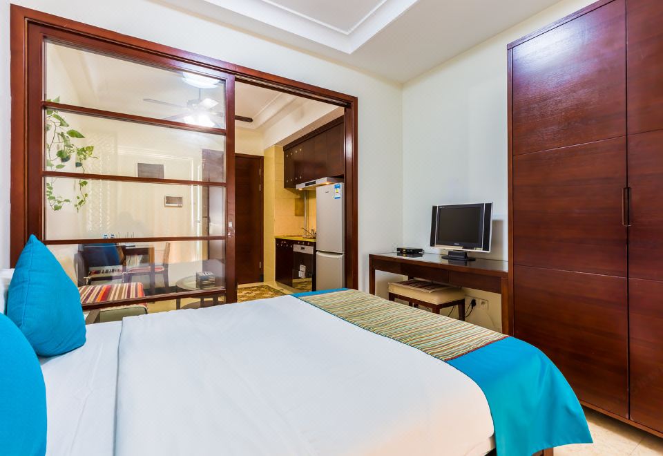 Lvjia Holiday Apartment (Sanya Phoenix Water City South Bank) - Housity