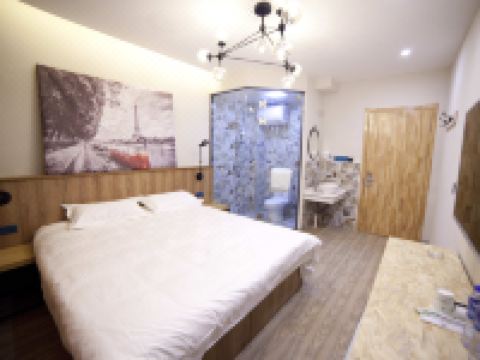 保定佳鑫主题酒店